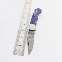 Couteau pliant multifonctionnel de chasse à pointe tombante en acier Damas fait main avec verrouillage arrière, manche en bois Pakka et étui en cuir – Garantie 1 an