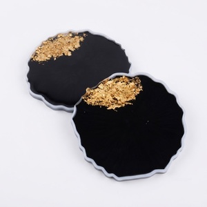 Posavasos de resina negra y dorada hechos a mano, estilo ágata, geoda, posavasos para bebidas, tapete de resina epoxi para tazas, para decoración del hogar, hotel, boda. - Product Image 5