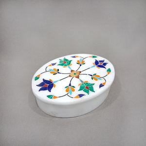 Boîte à bijoux ovale de luxe en marbre blanc gravé, incrustée, faite à la main, pour rangement de cadeaux, de qualité supérieure, indienne, au meilleur prix de gros en gros - Product Image 3