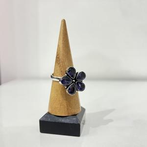 ARTSJEWELS Classic Green <b>Quartz</b> 925 Silver Plated Brass Pear Shape Flower Design <b>Ring</b> for Unisex Bridal & Wedding Daily Wear - Product Image 2