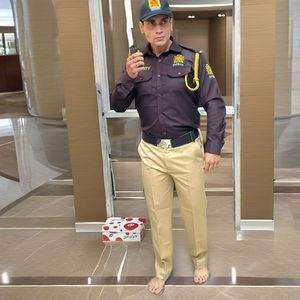 Chemise de garde de sécurité de qualité supérieure marron foncé édition uniformes d'hôtel - Product Image 1