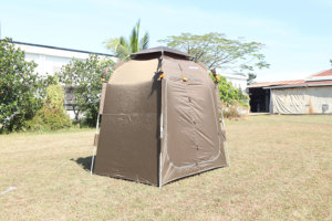 Tente de douche et de toilette MULTI SHELTER en fibre de verre, installation facile, revêtement aluminium argenté, protection solaire multifonctionnelle, divise l'espace - Product Image 2
