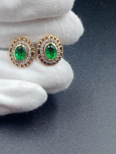 <b>studs</b> earring in flower design with green doublet in <b>silver</b> jewelry 925 for bridal polki stone handmade jewelry for women - Product Image 5