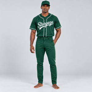 Uniforme de baseball de haute qualité, doté d'un tissu léger, d'une gestion de l'humidité, d'un ajustement confortable, de designs personnalisés et d'une grande durabilité. - Product Image 1