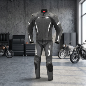 Traje de Cuero Personalizado para Motociclismo de Carreras |   Chaqueta y Pantalones de Motociclista con Protección CE |   Equipo de Protección para Motociclistas de Cuero Vacuno de Primera Calidad - Product Image 4