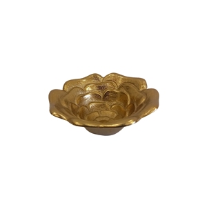 Bol décoratif en métal doré en forme de fleur pour servir des fruits secs, décoration de centre de table pour salon et salle à manger - Product Image 1