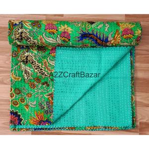 Couverture Kantha réversible vintage faite à la main en coton biologique imprimé floral de haute qualité, écologique, style indien, très vendue pour la maison - Product Image 4