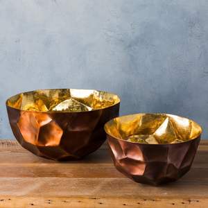 Bol de service en aluminium brossé pour table à manger contemporaine, vente en gros pour restaurants - Product Image 1