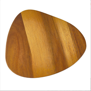 Tabla de Cortar de Madera de Acacia Ecológica con Forma Irregular de Piedra, Moderna, para Pan, Pizza y Aperitivos - Product Image 1