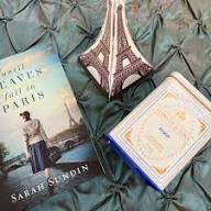 จนกระทั่งใบไม้ร่วงในปารีส โดย ซาราห์ ซันดิน หนังสือปกอ่อนขายดีสำหรับผู้ใหญ่ - Product Image 2