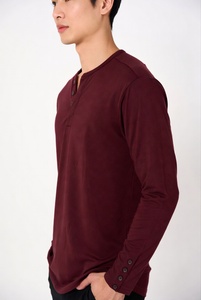 เสื้อเชิ้ตแขนยาวลำลองสำหรับผู้ชาย สีมารูน ทรงหลวม สวมใส่สบายทุกวัน - Product Image 3
