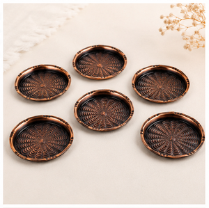 Ensemble de 6 sous-verres en cuivre antique faits à la main, design floral gravé de luxe, sous-verres métalliques pour la maison, le bar et la table de restaurant - Product Image 5