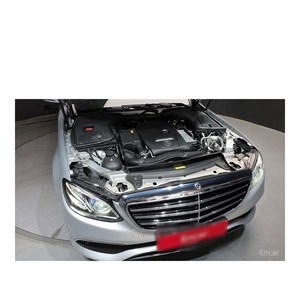 Mercedes-Benz Clase E E300 4MATIC Exclusive, abril de 2019, 92,488 km, caja de cambios automática, asientos de cuero, emisiones Euro V, volante a la izquierda - Product Image 6