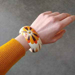 Pulseras de Madera Pintadas Ligeras, Joyería para Fiestas con Elegantes Brazaletes - Product Image 6