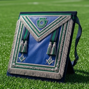 Insignias Masónicas de Lujo, Cuero Azul, Bordado Dorado, Borlas Cuadradas con Flecos, 3D, Cosidas, Personalizadas, Regalia Masónica - Product Image 1