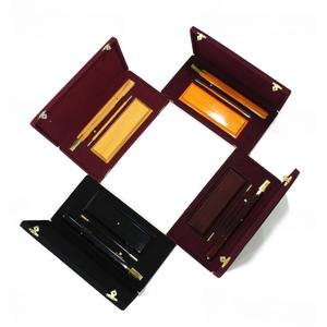 Bastón de Senderismo Miniatura 2026 con Mango de Madera, Diseño Ligero, Tamaño Personalizable y Longitud Ajustable, Incluye Caja - Product Image 3