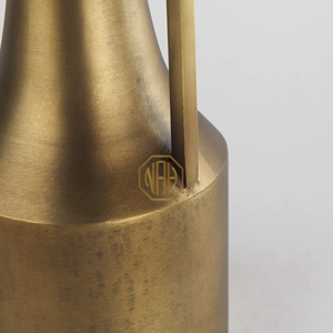 Pichet en laiton antique artisanal, vase moderne à col fin, carafe en métal, bouteille, décanter de fleurs de table, décoration minimaliste pour la maison - Product Image 6