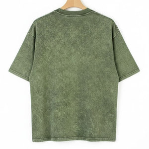 Camiseta con lavado ácido a la moda para hombre, colores descoloridos únicos, tela de algodón cómoda, atuendo informal moderno. - Product Image 2