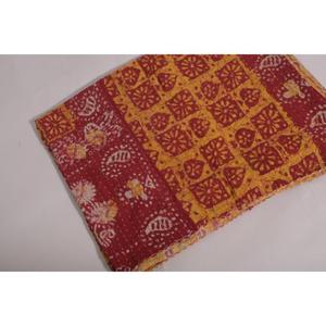 ผ้าห่มลายดอกไม้สไตล์วินเทจ Lavinas ผ้าควิลท์คันธาทำมือจากผ้าฝ้าย ผ้าคลุมเตียงสไตล์โบโฮอินเดีย ผ้าห่มสองด้าน ของตกแต่งเตียง เป็นมิตรกับสิ่งแวดล้อม - Product Image 5