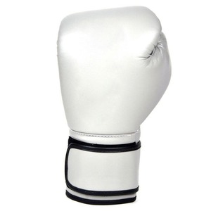 Guantes de Boxeo Personalizados de Alta Calidad con Marca Privada, 100% Cuero Vacuno Genuino, Diseña Tu Propio Equipo de Boxeo Profesional - Product Image 2