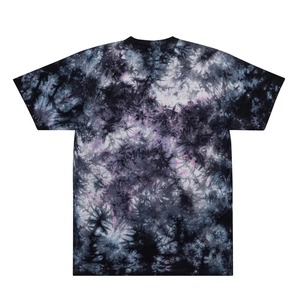 Camiseta de Manga Corta para Hombre, Cuello Redondo, Corte Regular, Tejido de Punto, Estilo Casual, Diseño Estampado en Negro y Morado - Product Image 2