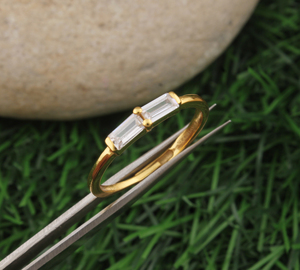 Anillo de Plata de Ley 925 con Engaste Rectangular de Circonita Cúbica, Clásico para Bodas, Aniversarios y Fiestas, Chapado en Oro Vermeil de 18K, Regalo al por Mayor para Ella - Product Image 4