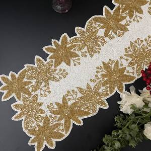 Chemin de table en tissu glamour fait main, écologique et durable, épaisseur 5 mm, forme irrégulière, avec motifs floraux brodés or, napperons et sous-plats - Product Image 2