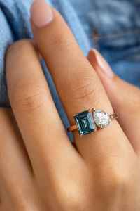 Bague en Alexandrite et Moissanite, argent sterling 925 plaqué or 14 carats, deux pierres, fabrication artisanale, style Art Déco, certifiée IGI, cadeau pour femme - Product Image 6