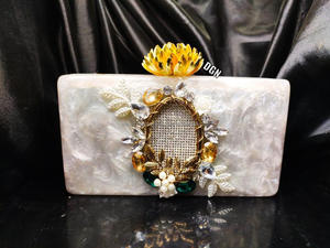 Sac à main de soirée en résine époxy Pochette en résine sur le thème des anges Style antique pour décoration de mariage et cadeau - Product Image 6