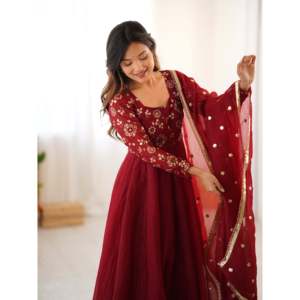 Designer Women's Party Wear <b>Gown</b> and Bottom Set with Elegant Lace Border Dupatta - Product Image 6