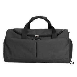 Bolsa de Viaje Negra Unisex de Gran Capacidad, Bolsa de Deporte Impermeable con Compartimento para Zapatos, Bolsa de Gimnasio con Cierre Geométrico para Uso en Exteriores - Product Image 5