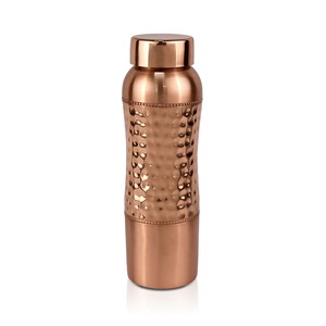 Thermos en cuivre SignoraWare, gourde de voyage portable au design minimaliste - Product Image 3