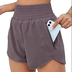 Shorts de sport taille haute élastique gris en tricot de spandex et polyester respirant style sportif avec poches coupe régulière - Product Image 2