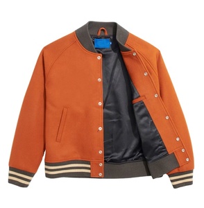 Chaqueta Varsity Unisex Vintage con Cuello Alto, Diseño Geométrico Estampado en Chenilla de Lana, con Logotipo Personalizado, Estilo Letterman de Béisbol - Product Image 3