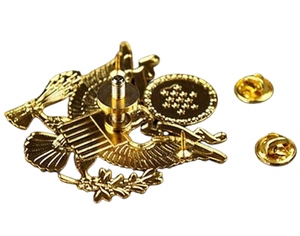 Badge Aigle Métallique Personnalisé avec Drapeau et Bouclier, Moulé sous Pression, à Fixation par Épingle de Sécurité, Forme Irrégulière, Style Classique, pour Promotion et Décoration - Product Image 3