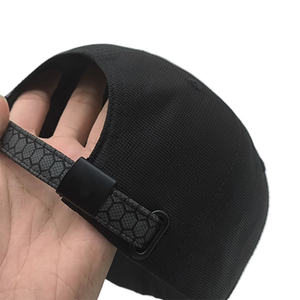 Casquettes de sport 5 panneaux personnalisables avec logo, ajustables, pour activités de plein air, pour équipes sportives, en tissu courant, fabriquées au Pakistan, export OEM - Product Image 6