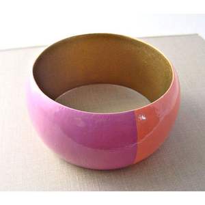 Vibrantes Brazaletes Festivos de Madera Hechos a Mano, Joyería Clásica, RR ENTERPRISES India - Product Image 3