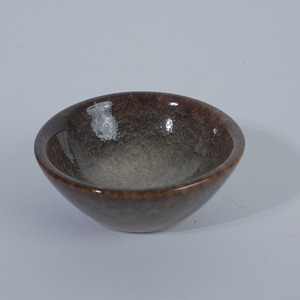 Plat à sauce en céramique grès craquelé marron 8x3cm, écologique, compatible lave-vaisselle, pour restaurant, hôtel, sauce soja traditionnelle - Product Image 1