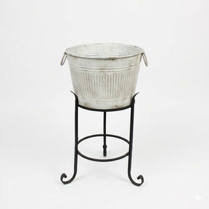 Hielera Clásica Ovalada de Metal para Fiestas, Enfriador de Botellas, Hielera de Acero Galvanizado Negro con Soporte para Cerveza, Vino, Champaña - Product Image 3