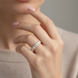 แหวนเพชรพลอยแพลตตินั่ม 3.6 กะรัต รูปทรงวงรี ได้รับการรับรองจาก IGI เพชร VVS ที่เพาะเลี้ยงในห้องปฏิบัติการ พร้อมตัวเรือนแบบกรงเล็บ สำหรับผู้หญิง เหมาะสำหรับงานปาร์ตี้ - Product Image 2