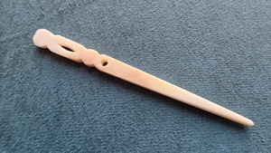 Luxury Handmade Buffalo Bone Needle Weaving Needles Polished Natural Crafts Souvenir for Handweaving Cloth needle at best price - Product Image 5