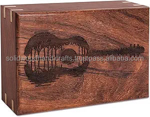 Urnes en bois professionnelles adultes de cendres humaines soutenant des urnes en bois personnalisées - Product Image 5