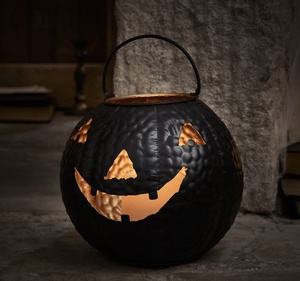 Décorations d'Halloween 2026 : Porte-bougie votif en métal en forme de citrouille pour table et sol - Product Image 3