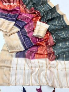 <b>Top</b> Quality Soft Cotton with Multi-Color Digital Print Stripe & Golden Traditional Motif Zari Border Saree Set At Wholesale Rate - Product Image 5