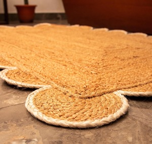Scalloped Edge Jute Area Rug Solid Color Bohemian Style Flat Weave Non Slip Living Room Floor Mat - Product Image 2
