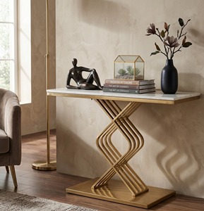 Mesa Auxiliar Geométrica de Diamante, Mesa de Centro de Lujo con Marco de Metal Dorado y Mármol Sintético, Decorativa para Sala de Estar y Esquina de Sofá - Product Image 1