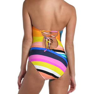 Maillot de bain une pièce pour femme, léger, qualité supérieure, logo personnalisé, design de lettres sur le devant, impression par transfert thermique - Product Image 2