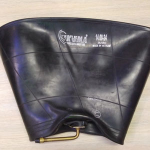 KUMA - Plaquettes de frein en caoutchouc naturel haute performance pour camions légers et voitures particulières - Pneu usagé - Noir - Vietnam - Garantie 12 mois - TT/LC - Product Image 1