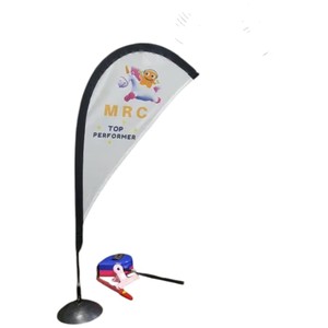 Base de Aluminio para Bandera de Escritorio de Lujo Notre Dame, 3 Postes, Base Dorada, Forma Rectangular, Diseño Portátil y Duradero, 26 cm de Altura, Banderas de Poliéster - Product Image 1