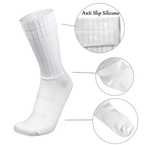 Calcetines deportivos de ciclismo personalizados OEM para hombre, juveniles, antideslizantes, con línea blanca de silicona, para bicicleta y running. - Product Image 2